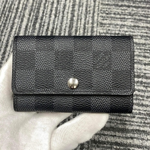 🎀Louis Vuitton Damier Graphite Multicles 6 Key Case - Picture 2 of 15
